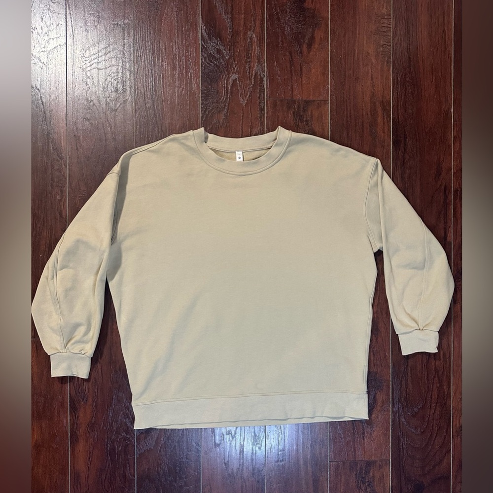 Lululemon Perfectly Oversized Cropped CrewSize 12  *Dye Mineral Dye Pale Linen